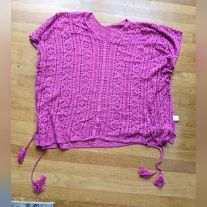 Beach cover up. Crochet. Pink. One Size.